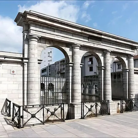 O Pti' Lumineux, Parking Prive, Centre Et Thermes *