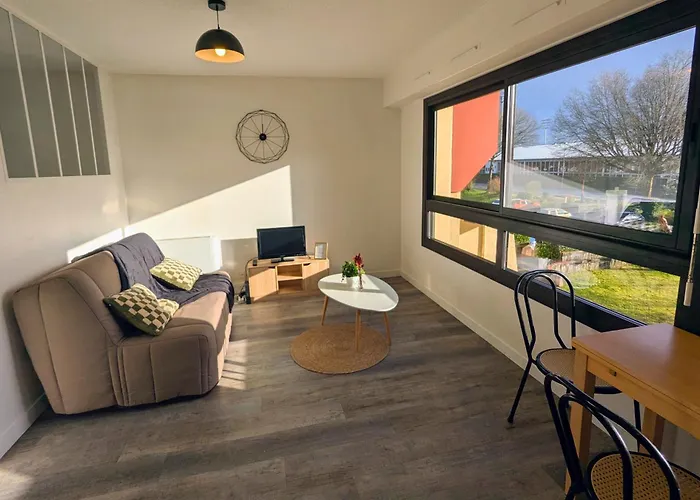 Appartement O Pti' Proche Centre, Gare Et Thermes, Parking *